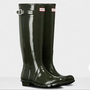 Hunter Tall Gloss Rain Boots * NEW *